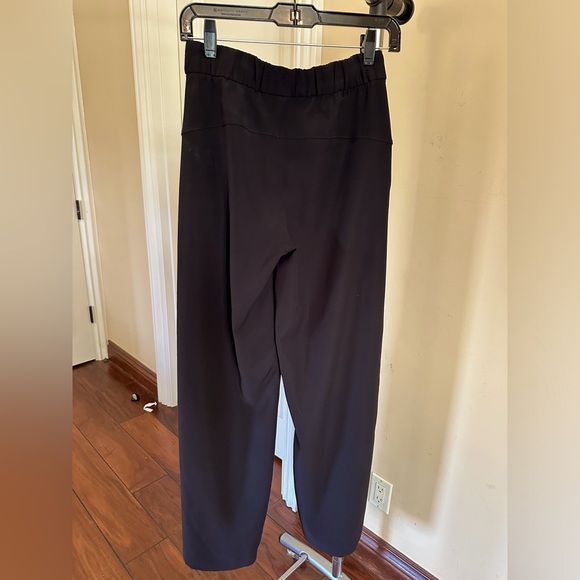 LULULEMON- High Rise Wide leg pants - Picture 6 of 6